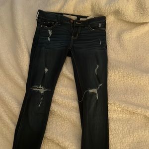size 3 low rise super skinny hollister jeans
